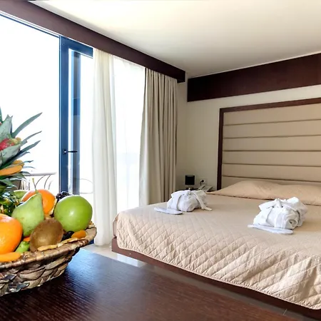Galini Sea View 5*